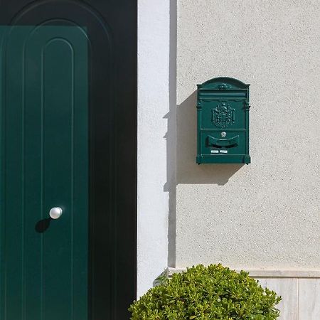 Apulian House Hotel Brindisi Luaran gambar